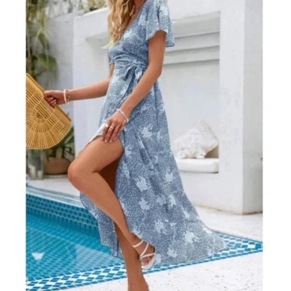 Boho Green Ruffle Hem Butterfly Sleeve Wrap Dress - Picture 10 of 15